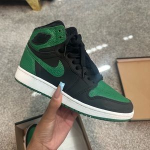 Pine Cone Jordan 1’s